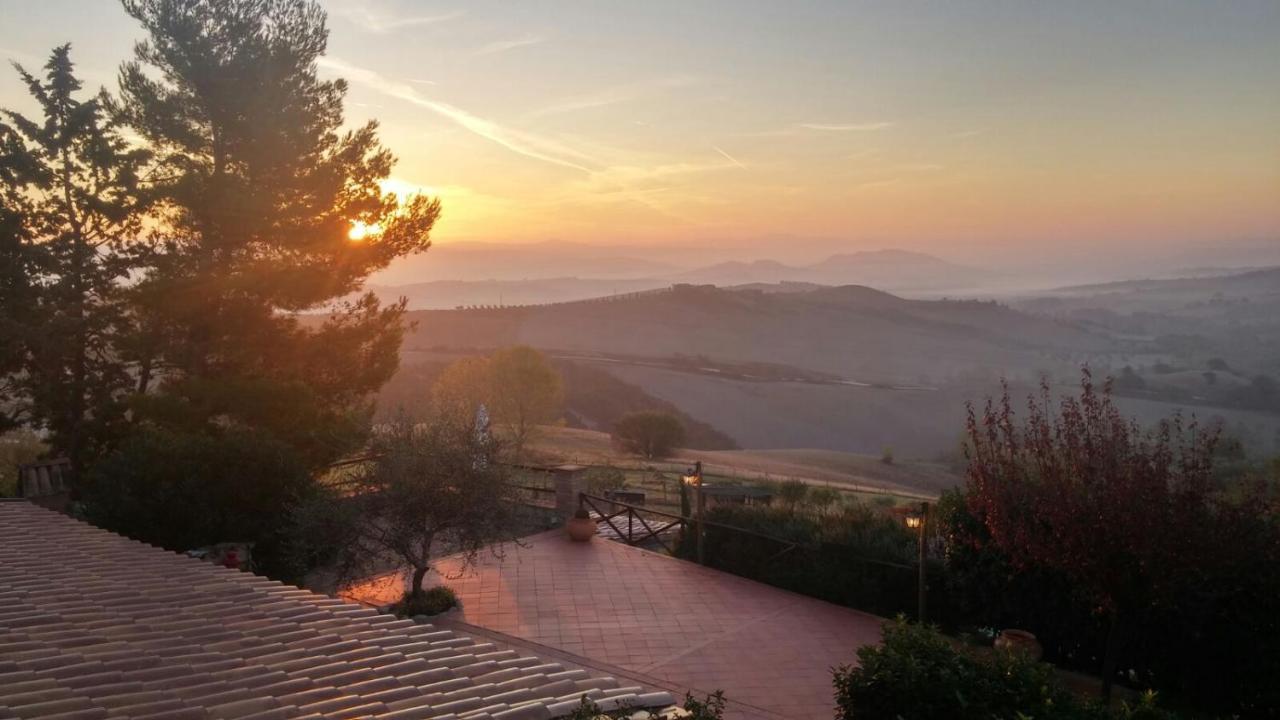 Country House La Collina Di Bargiano - Casa Raffaella Allerona Zewnętrze zdjęcie