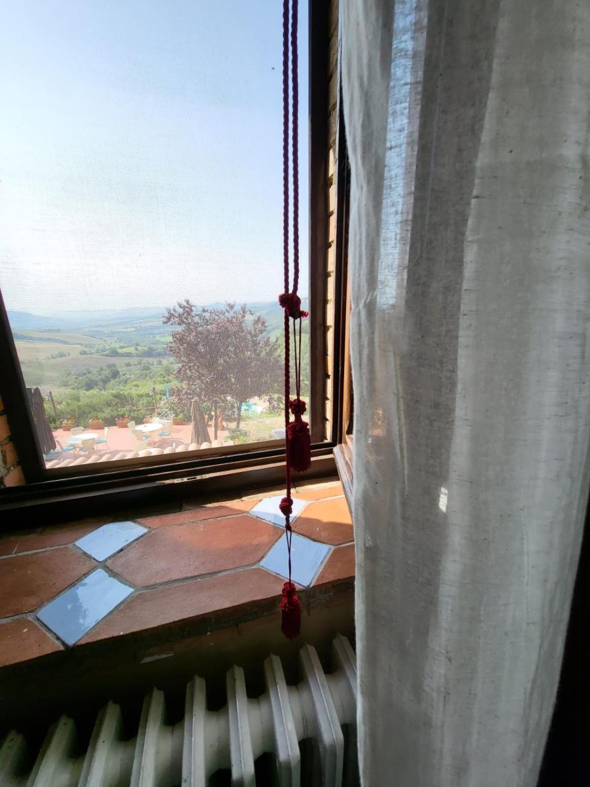 Country House La Collina Di Bargiano - Casa Raffaella Allerona Zewnętrze zdjęcie